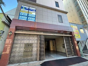 成美学園市川校の外観画像